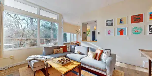 42 Lower Phase Road