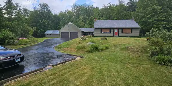 24 LaBombard Road