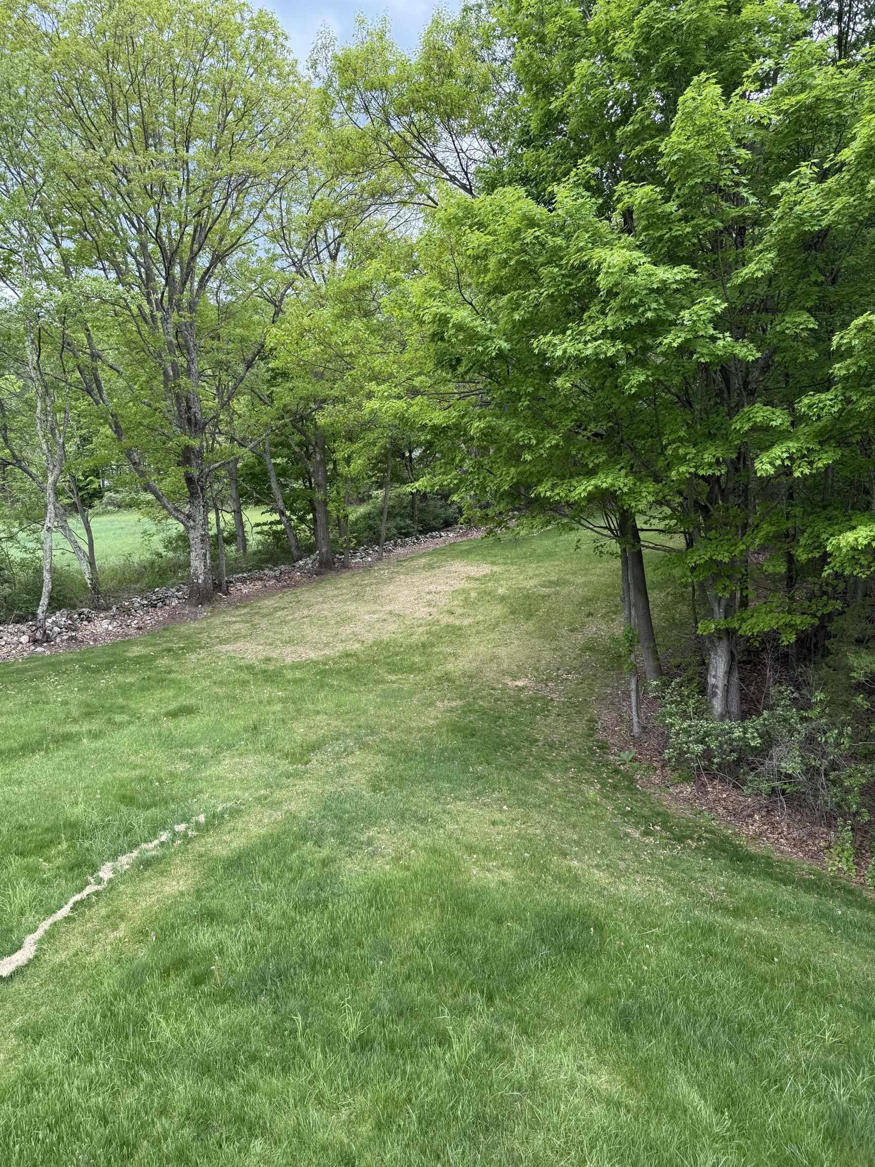 Image 3: 2.7 ACRES Image 3: 2.7 ACRES