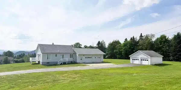 289 West Road