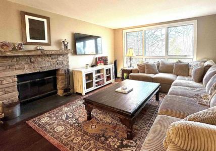 33A White Oaks Loop