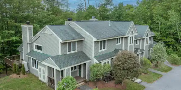 31 Pine Hill Lane