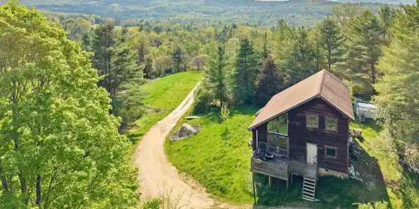 920 Quarterline Road
