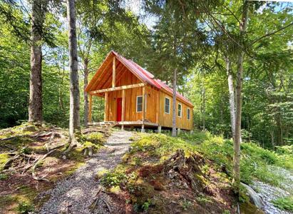 564 Eagles Nest Road