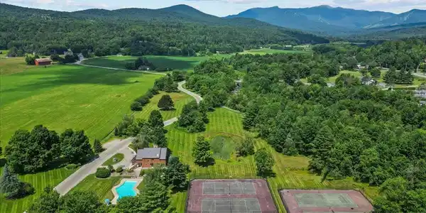 70 Field Road