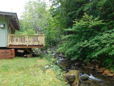 1012 Mountain Road