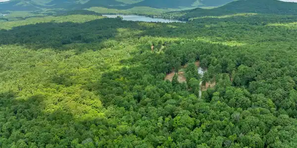 Image 4: Every-Changing Mountain Views to the West