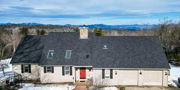 12 McCormack Lane