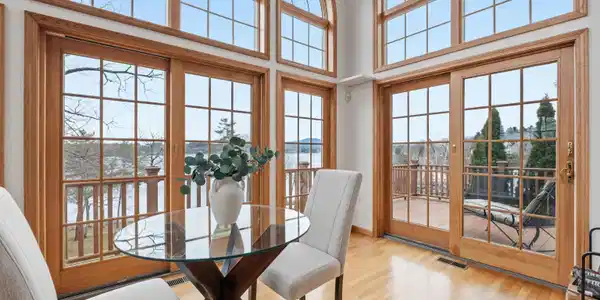 23 Rose Point