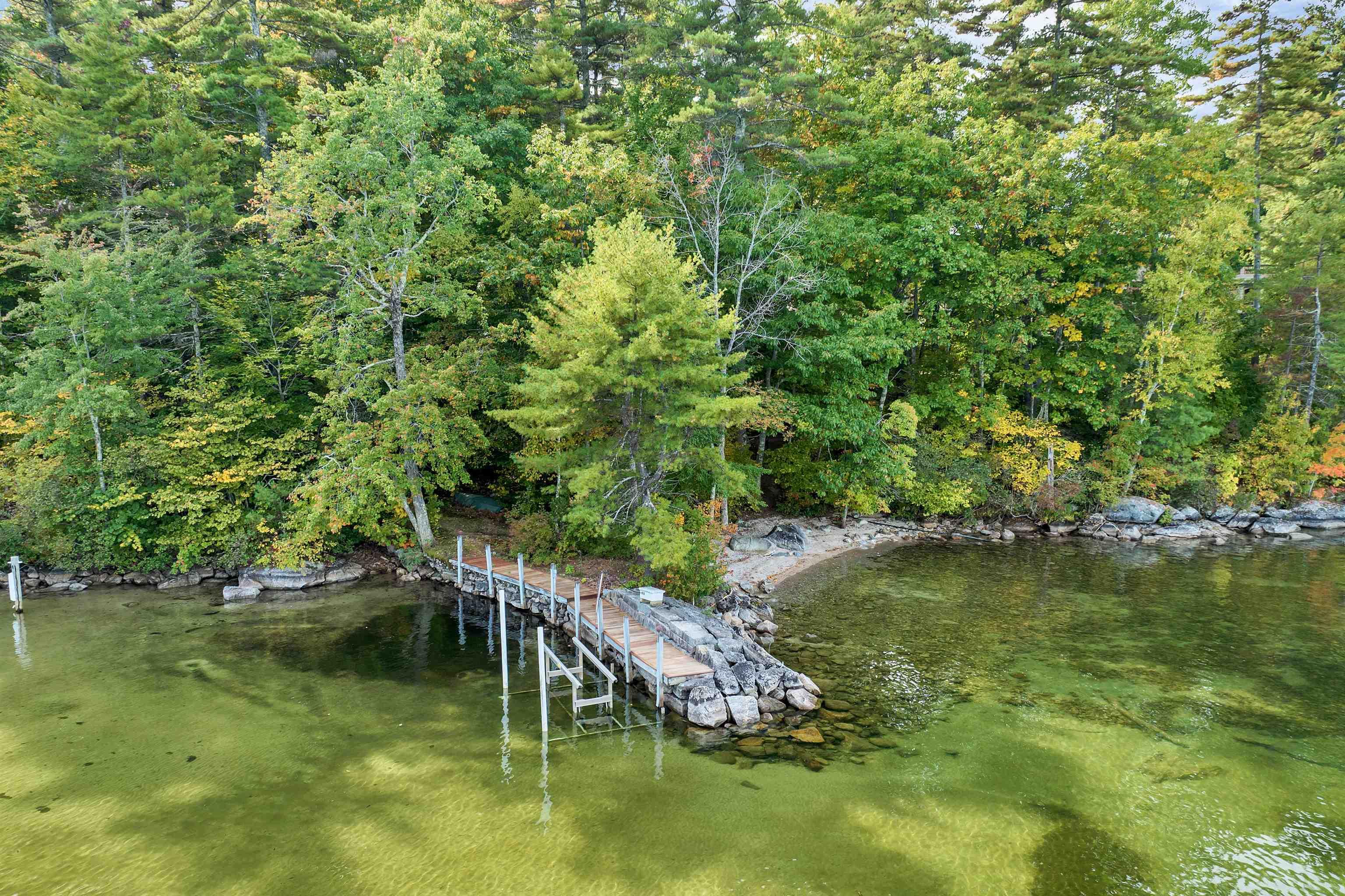 Image 4: Clear Sandy Bottom