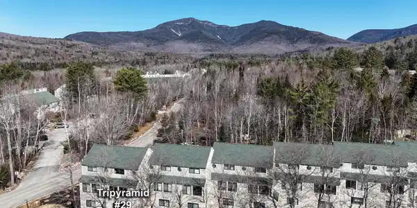 21 Tripyramid Way