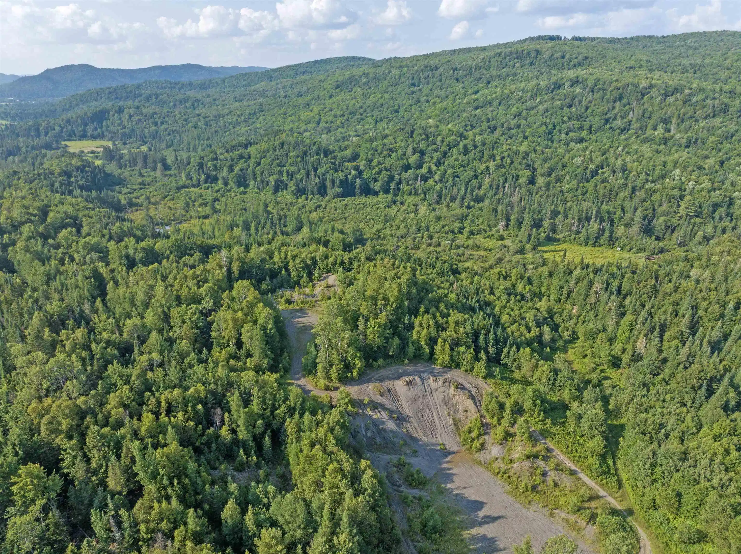 Image 1: Gravel pit Image 1: Gravel pit