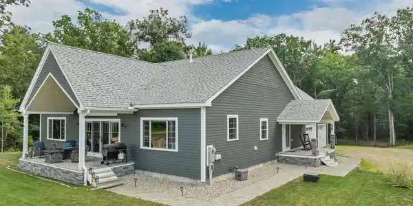 4 Remington Court