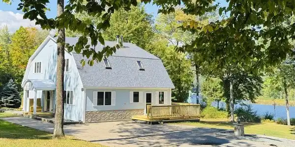 1952 Monroe Road