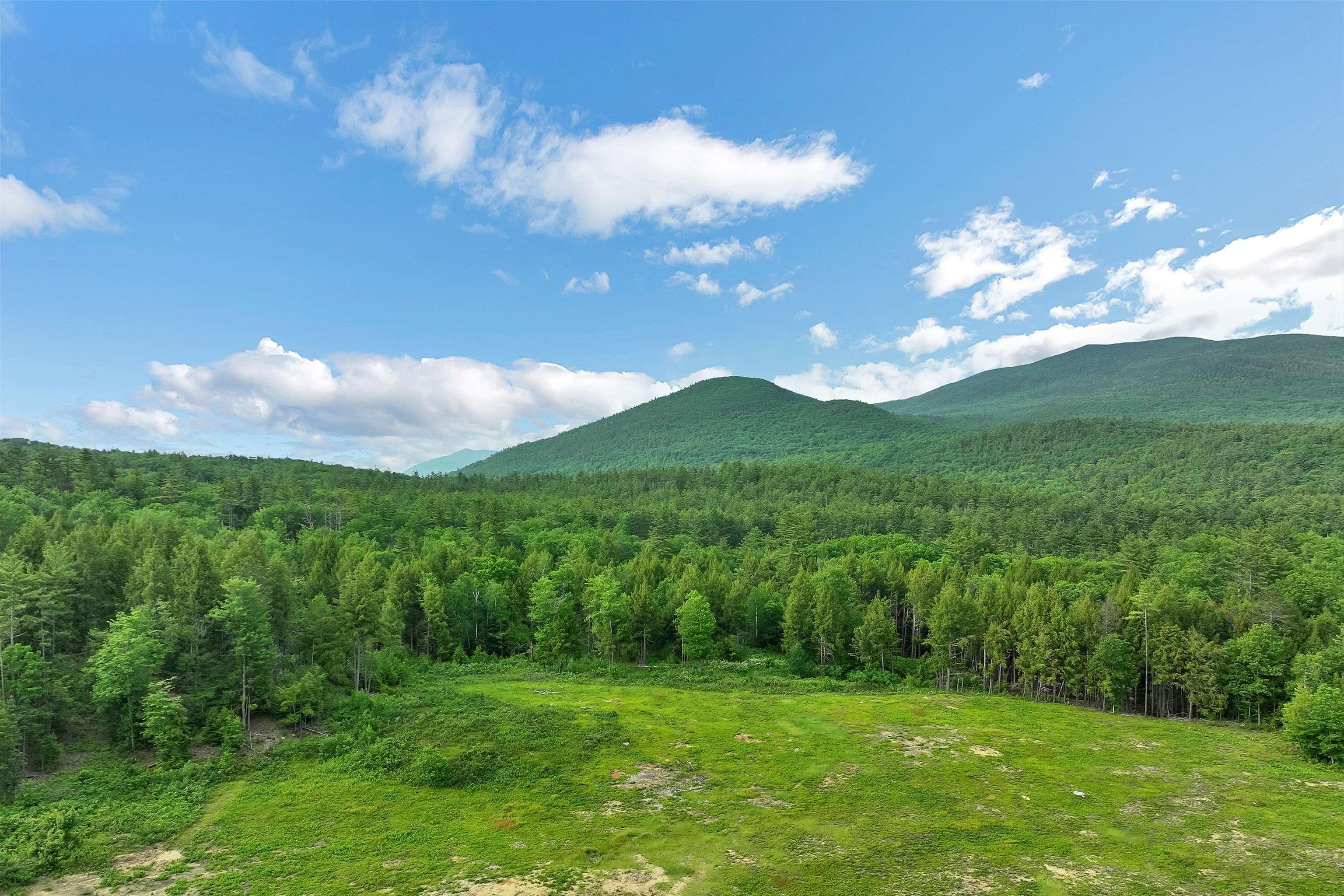 Image 4: Stunning mountain views Image 4: Stunning mountain views