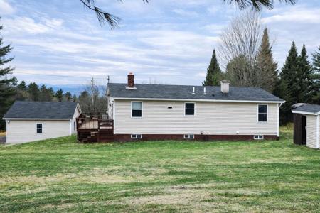 623 E Village Road