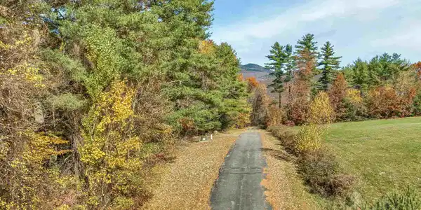31 Hillcrest Drive
