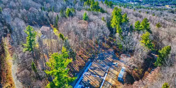 03 Overlook Drive