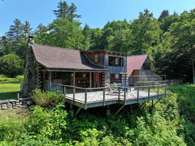 1883 West River Road