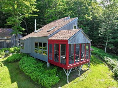498 Scott Road