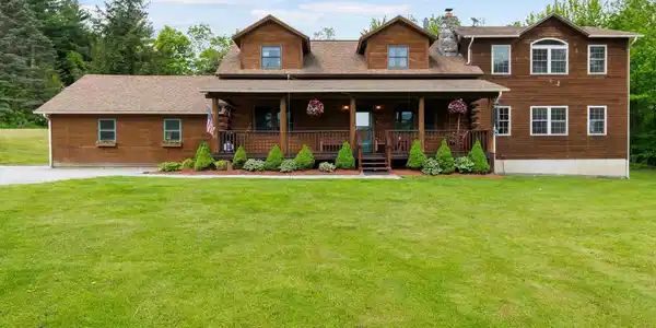 1586 Church Road