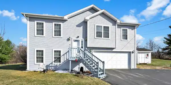 30 Glen Ridge Lane