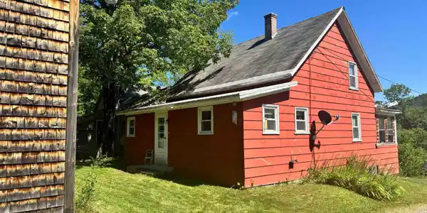 348 Percy Road
