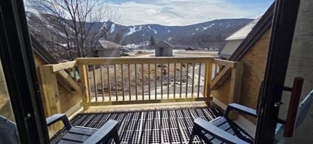 133 East Mountain Road