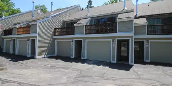 14 Tripyramid Way