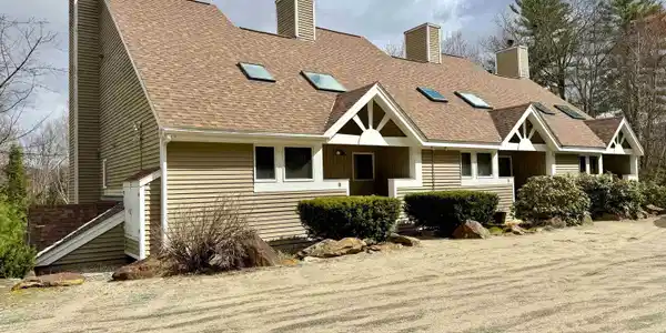 13 Laurel Circle