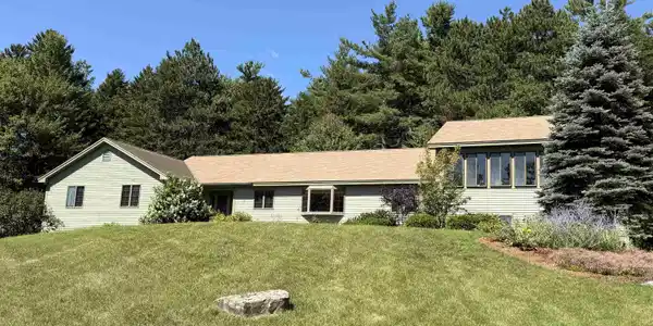 81 Hall Farm Road