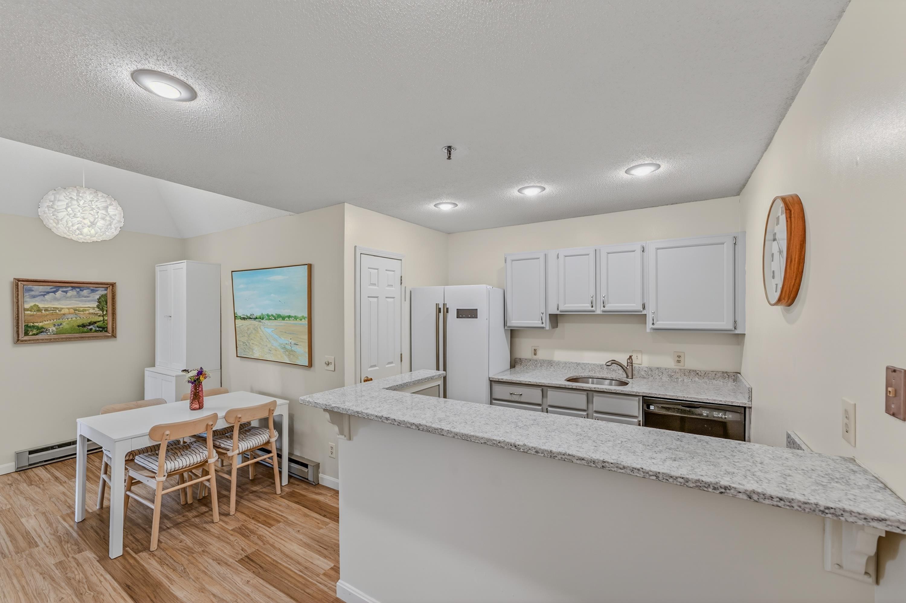 Image 1: Entry Looking To Kitchen Image 1: Entry Looking To Kitchen