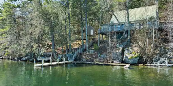 630 Rattlesnake Island