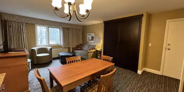 107/109, Qtr 2 Grand Summit Way