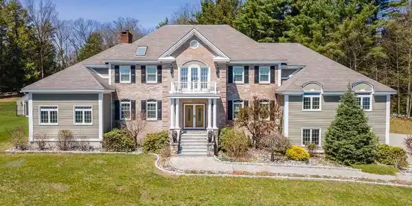 101 Highland Circle