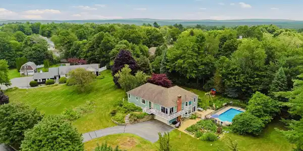 2 Fairview Drive