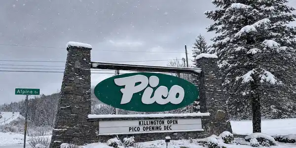 Image 2: Pico Mountain Entrance