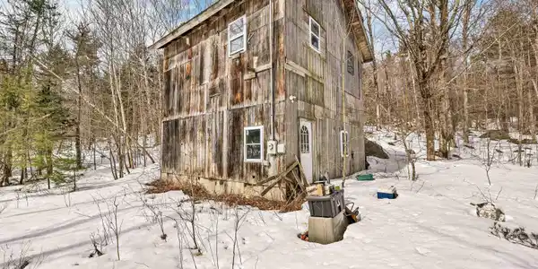 99 Brown Road