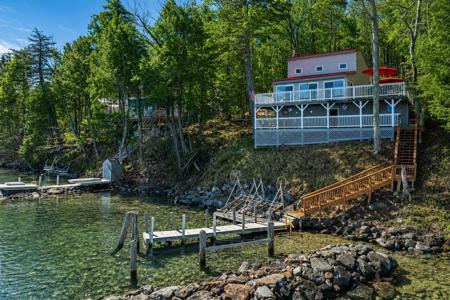 878 Rattlesnake Island