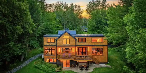 654 Moulton Lane