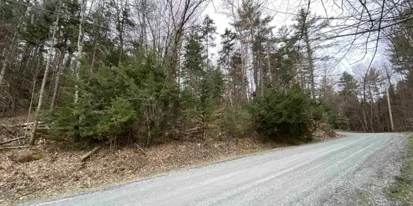 27 Spring Valley Drive