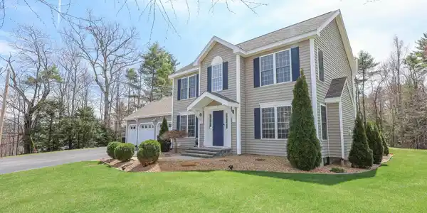 79 Copperline Drive