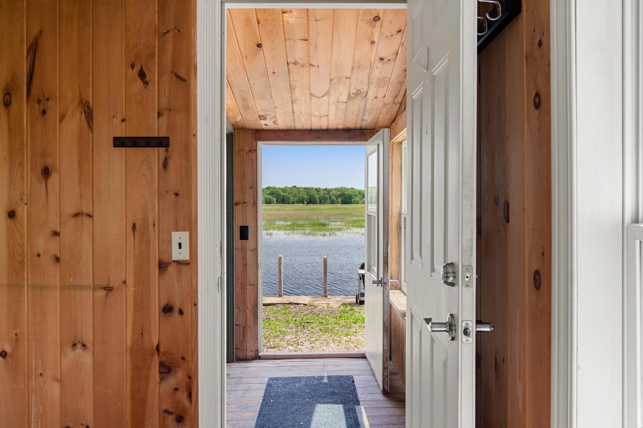 Image 4: Water Views