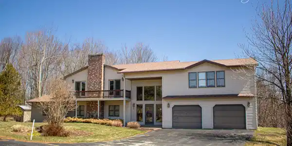 Image 2: Front Center View