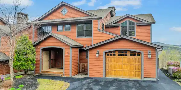 17 Avalon Drive