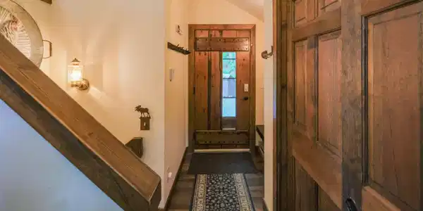 Image 2: Entrance