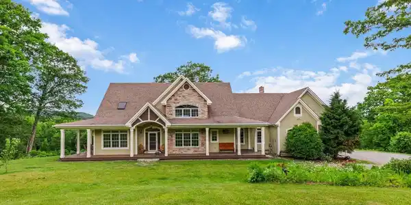 55 Chestnut Hill Road