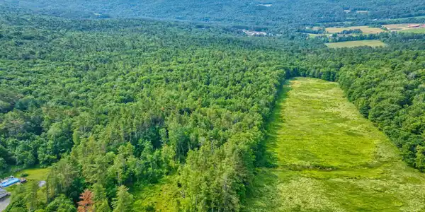 02 E Green Mountain Road