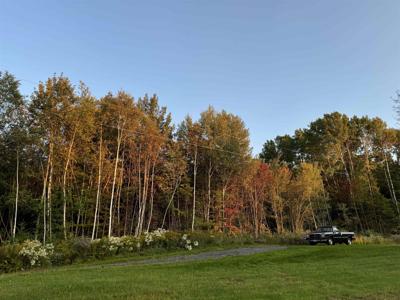 145 Therriault Hill