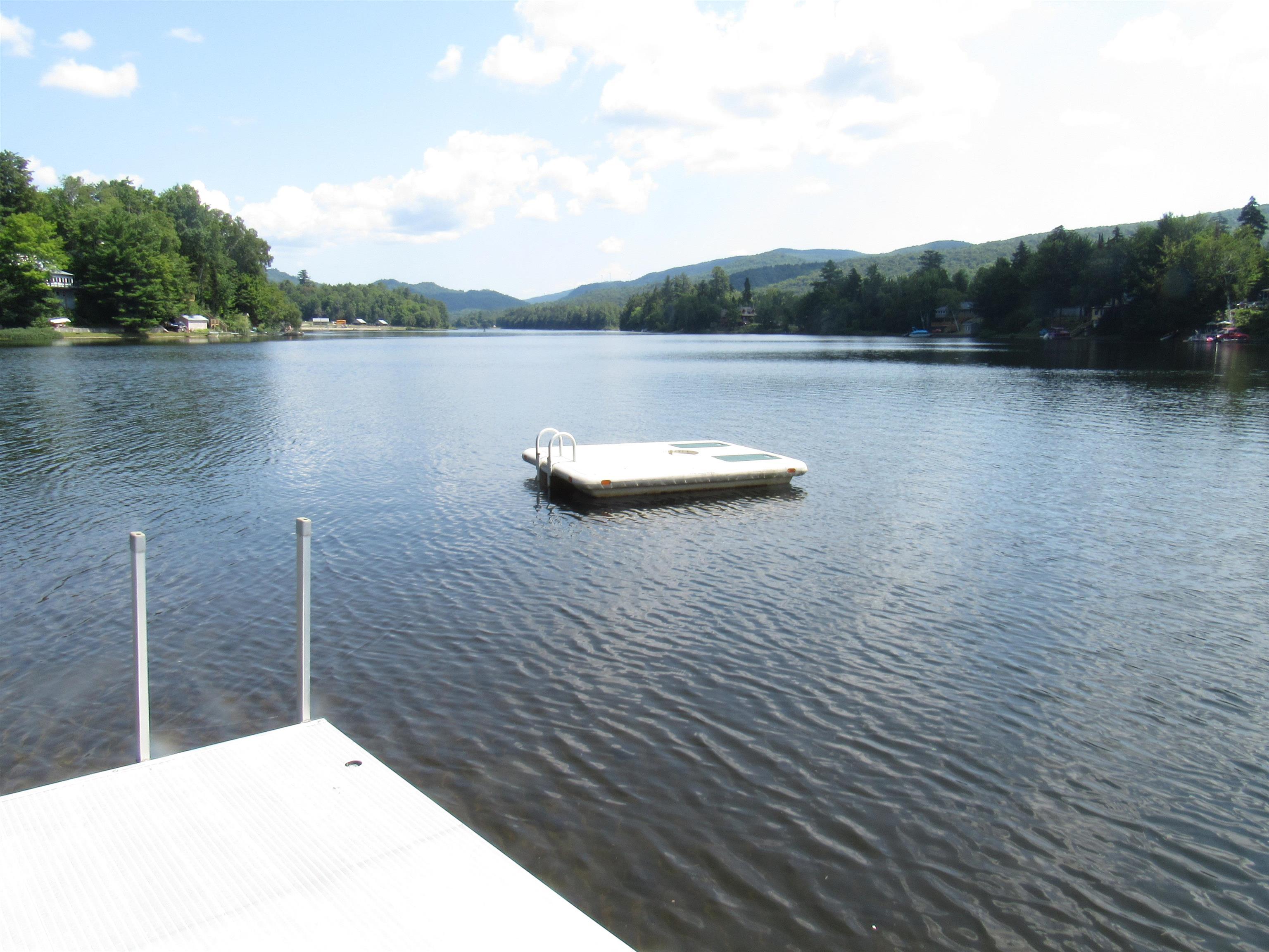 Image 4: Dock and Raft to Enjoy Image 4: Dock and Raft to Enjoy